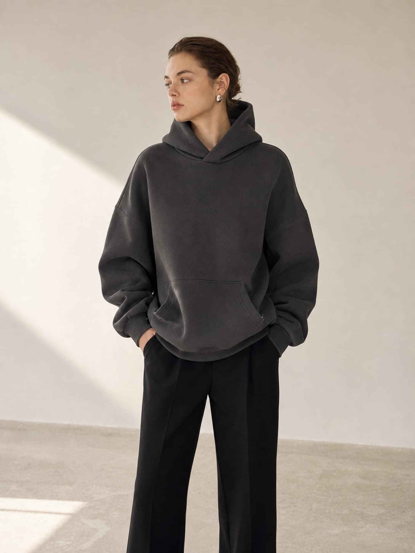 Heavy Hoodie Graphite
